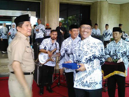 Pencarian PGRI Pagar Alam - Persatuan Guru Republik Indonesia Cabang Pagar Alam